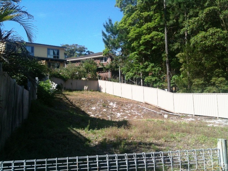 4 Tallean Road, Nelson Bay NSW 2315