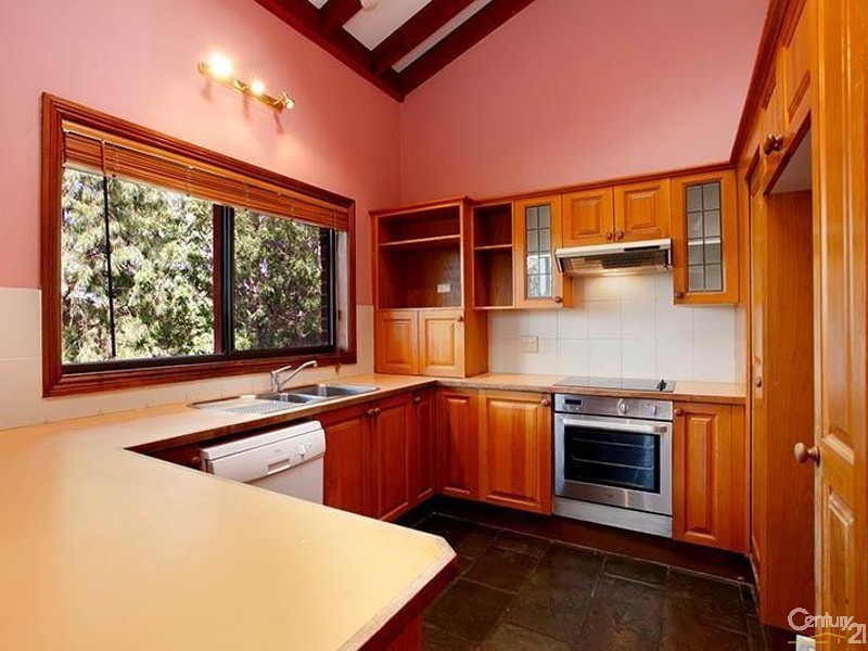 14 Jervis Drive, Illawong NSW 2234