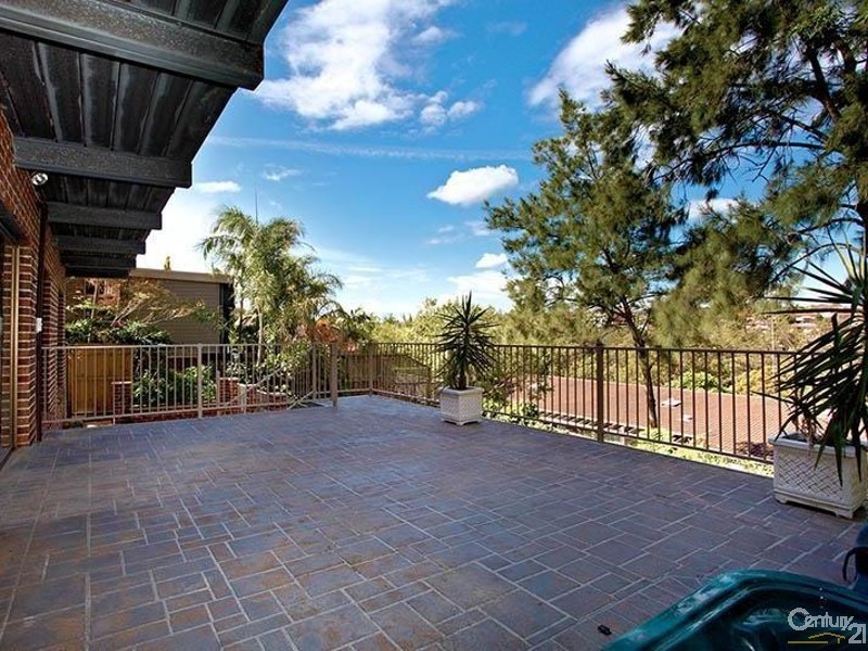 14 Jervis Drive, Illawong NSW 2234