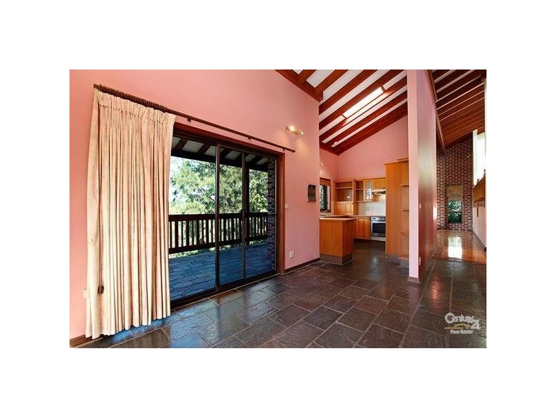 14 Jervis Drive, Illawong NSW 2234