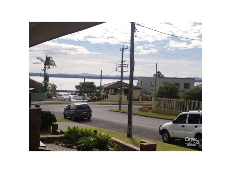 3/2 Donald Street, Nelson Bay NSW 2315