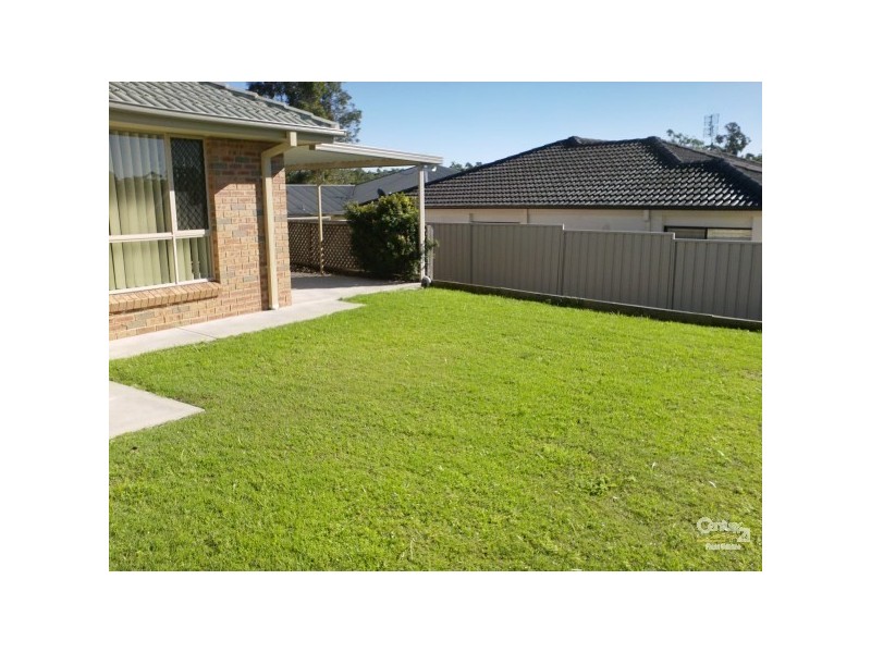 55 Carnarvon Circuit, East Maitland NSW 2323