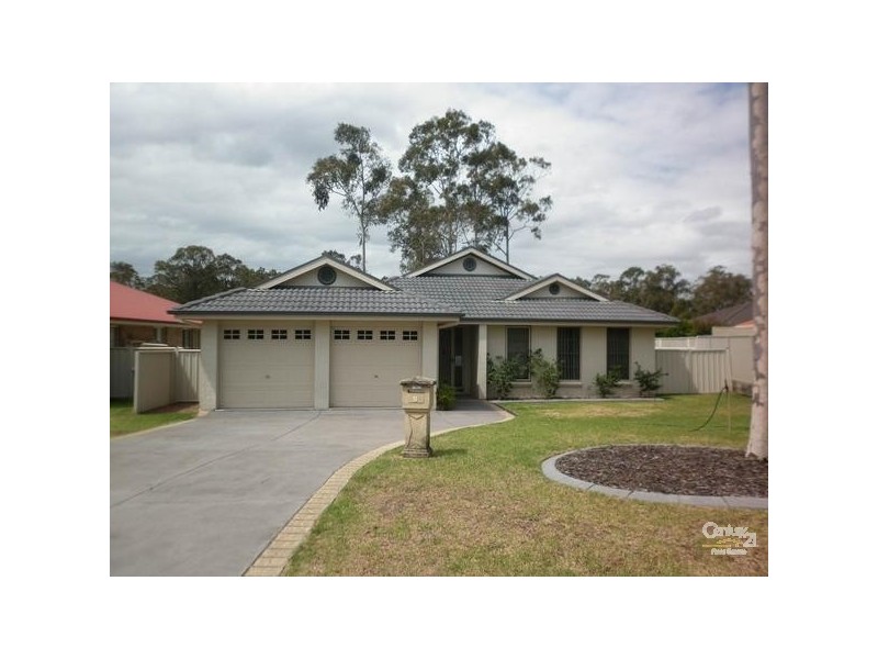 4 Beaufort Circuit, East Maitland NSW 2323