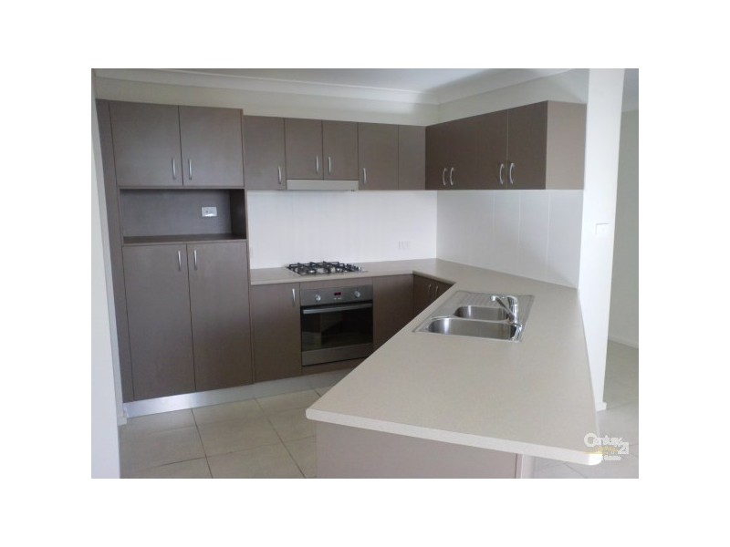 24 Johnson Drive, East Maitland NSW 2323