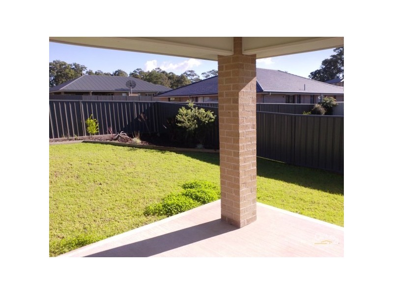 24 Johnson Drive, East Maitland NSW 2323