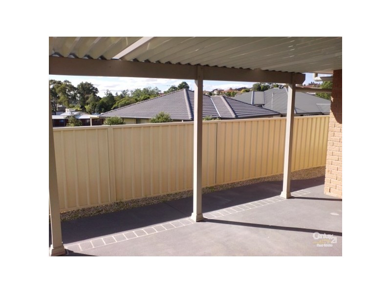18 Cambrian Place, East Maitland NSW 2323