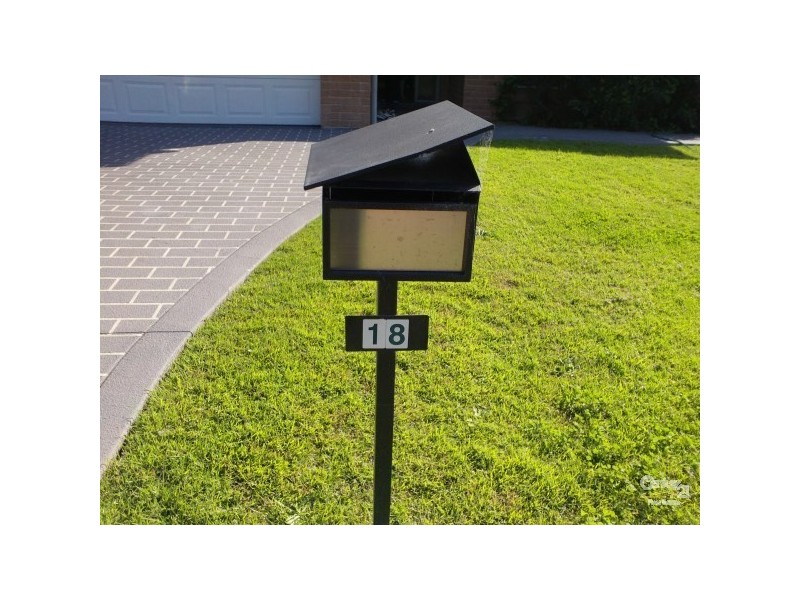 18 Cambrian Place, East Maitland NSW 2323