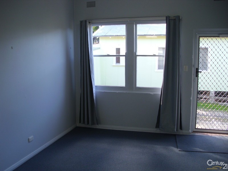 1-4/14 Yacaaba Street, Nelson Bay NSW 2315