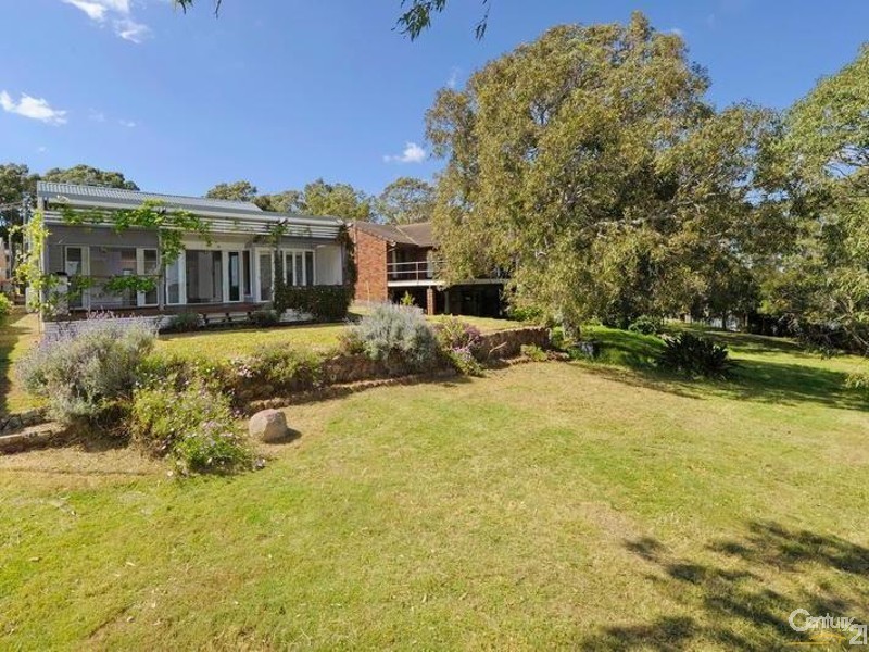 39 Kent Gardens, Soldiers Point NSW 2317