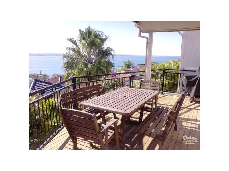 3B Wollomi Avenue, Nelson Bay NSW 2315