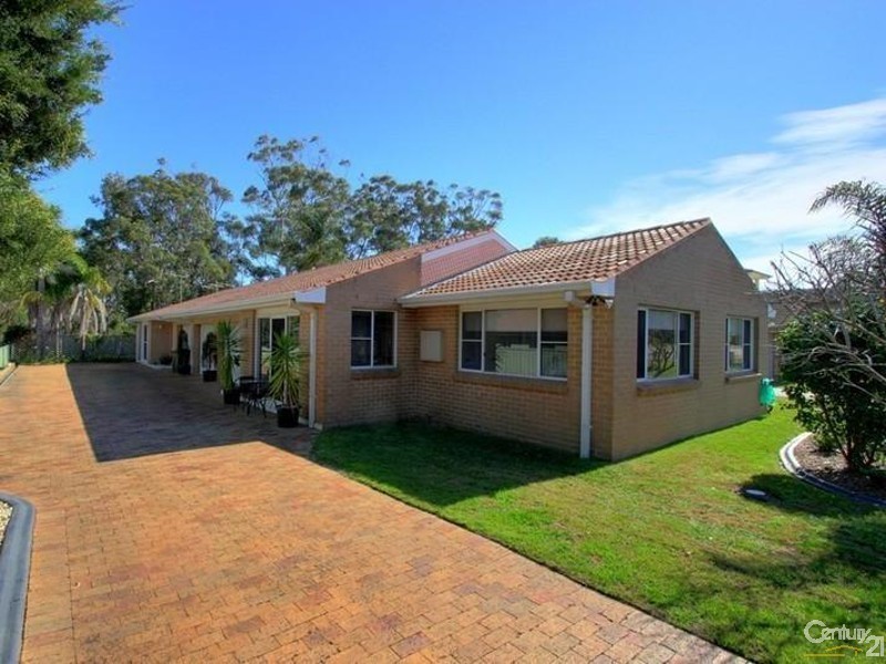 2/222 Sandy Point Road, Salamander Bay NSW 2317