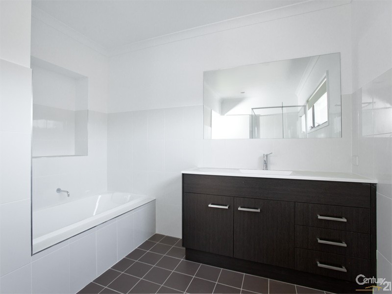 2/42  Campbell Avenue, Anna Bay NSW 2316
