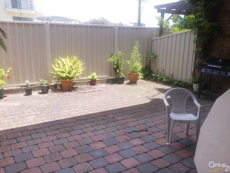 2/51 Magnus Street, Nelson Bay NSW 2315