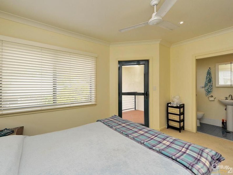 26b Cromarty Road, Soldiers Point NSW 2317