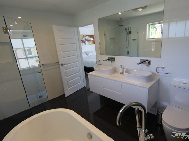 1/54-56 Cromarty Road, Soldiers Point NSW 2317