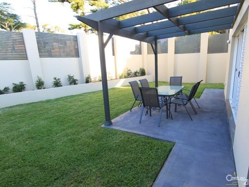 1/54-56 Cromarty Road, Soldiers Point NSW 2317