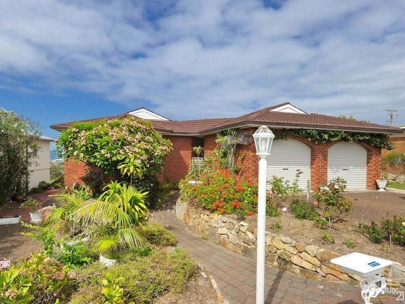 73 Kingsley Drive, Boat Harbour NSW 2316