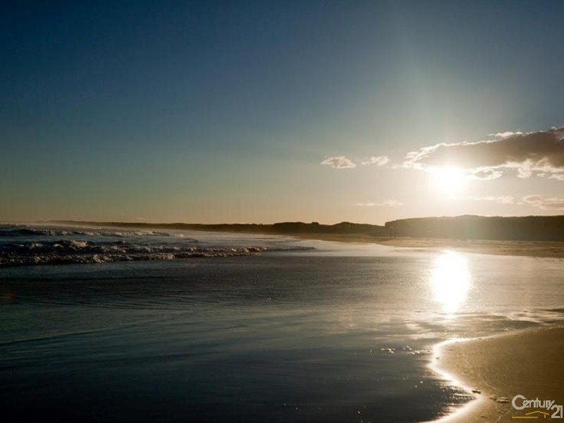 14 Argyle Avenue, Anna Bay NSW 2316