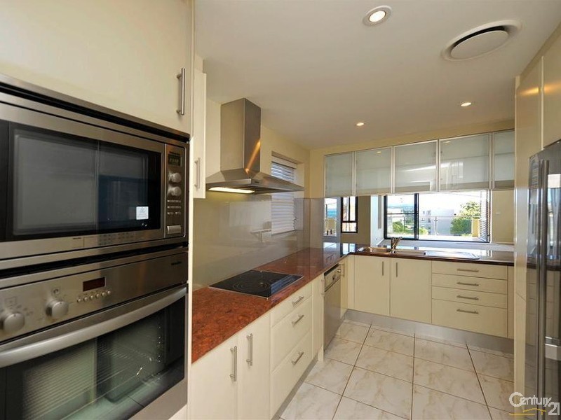 2/25 Tomaree Street, Nelson Bay NSW 2315