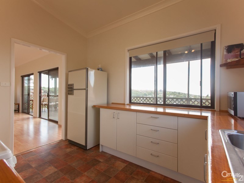 24 Kingsley Drive, Boat Harbour NSW 2316