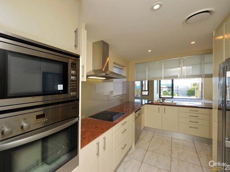 2/25 Tomaree Street, Nelson Bay NSW 2315