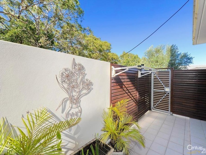 2/25 Tomaree Street, Nelson Bay NSW 2315