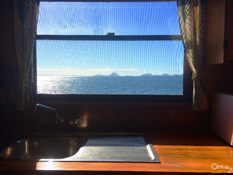 4 Ridgeway Avenue, Soldiers Point NSW 2317