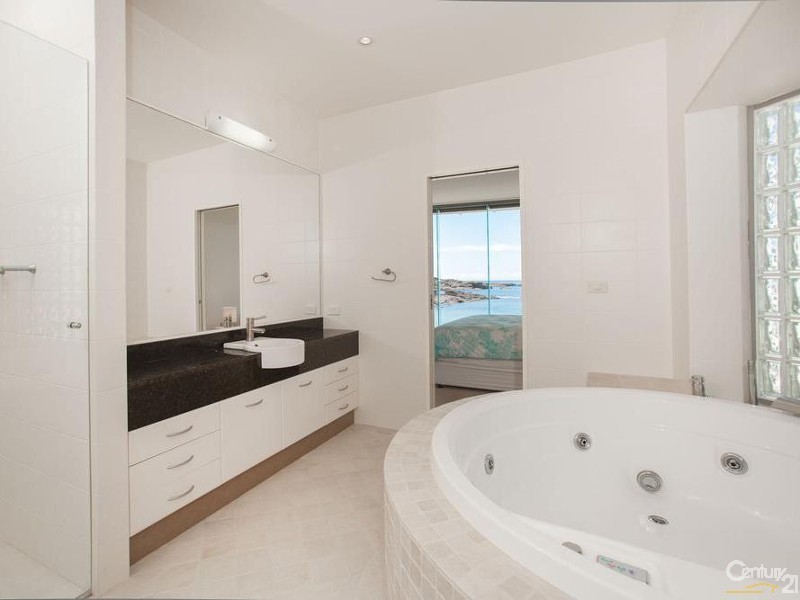 52 Kingsley Drive, Boat Harbour NSW 2316