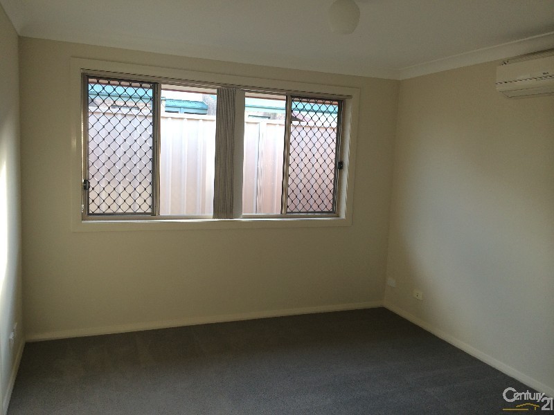 18 Bells Place, Tenambit NSW 2323