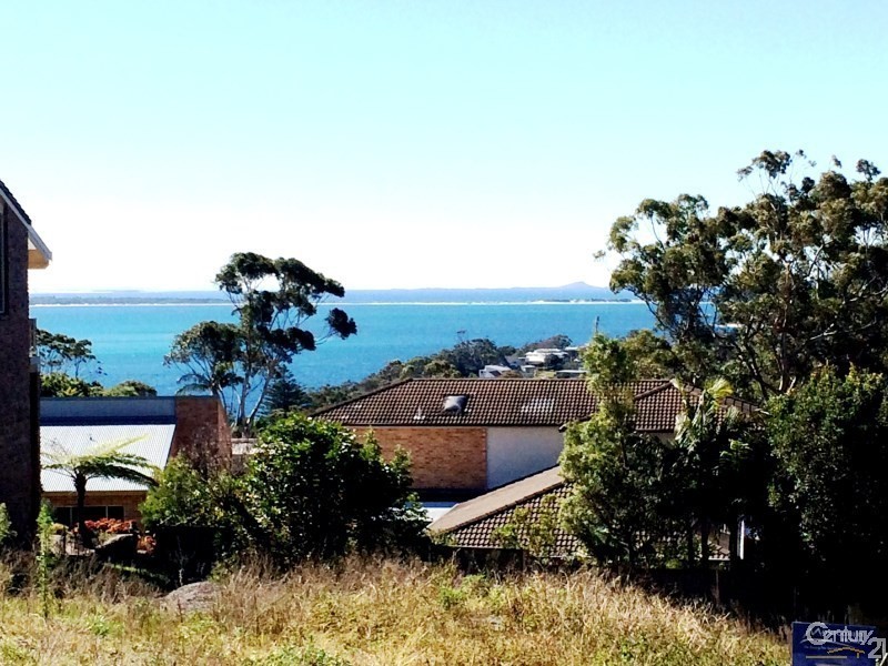 35 Canomii Close, Nelson Bay NSW 2315