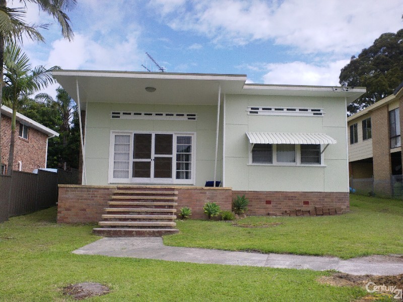 41 Montevideo Parade, Nelson Bay NSW 2315