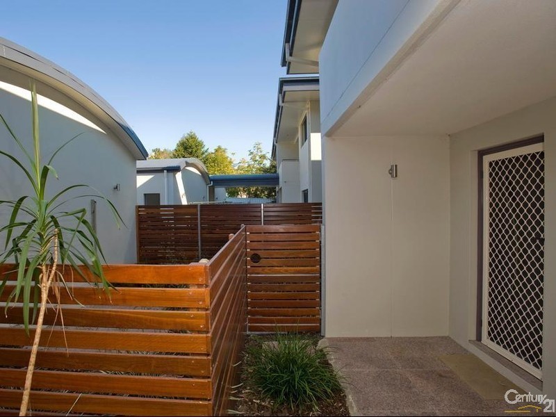 2/28-30 Cromarty Rd, Soldiers Point NSW 2317