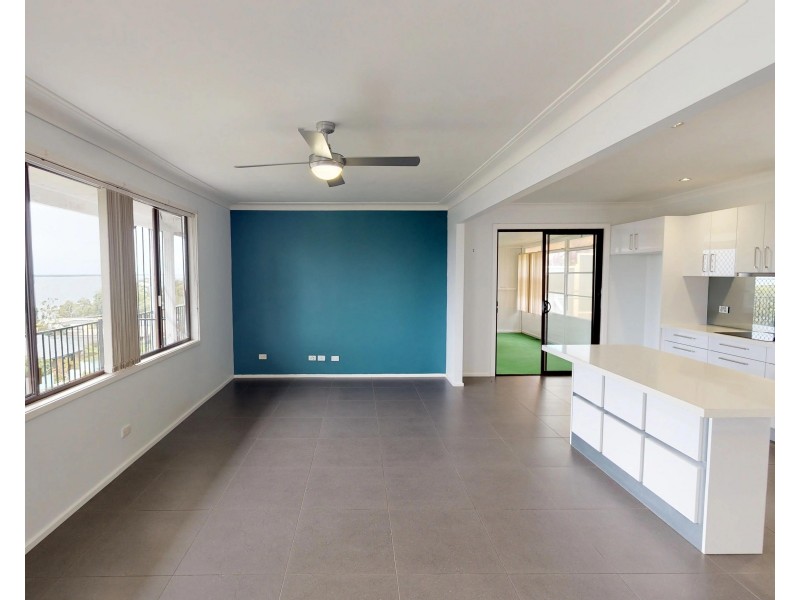 11 Vista Avenue, Soldiers Point NSW 2317