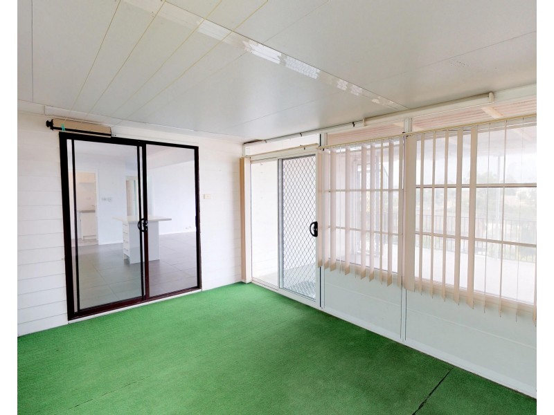 11 Vista Avenue, Soldiers Point NSW 2317