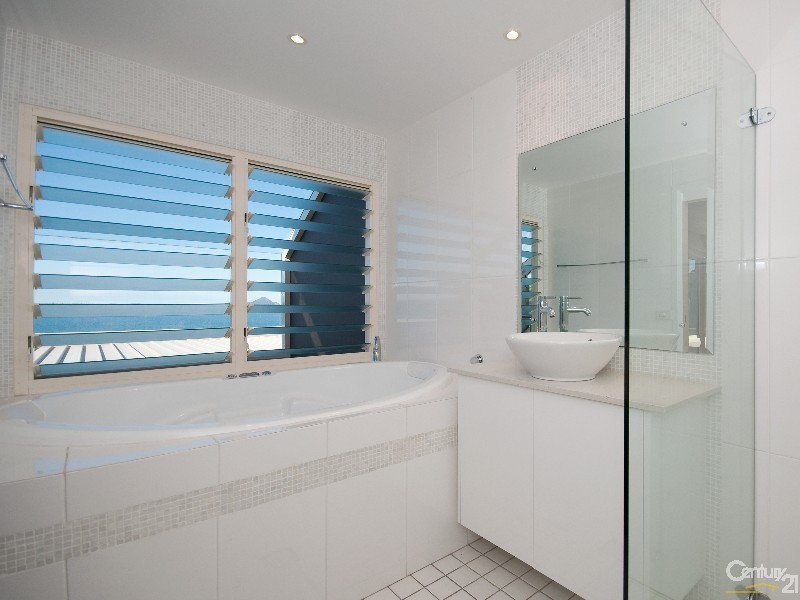 1/54 Randall Drive, Salamander Bay NSW 2317