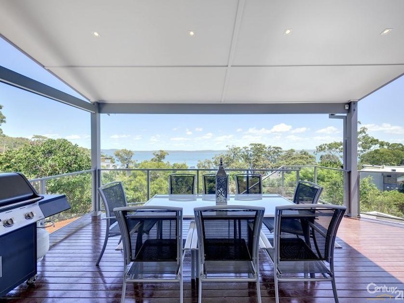 3 Kerrie Close, Nelson Bay NSW 2315