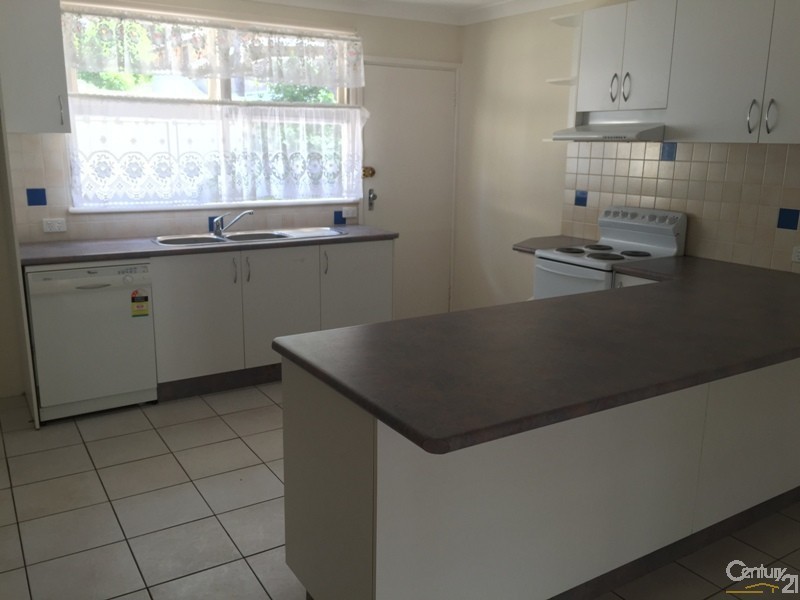 17 Wahgunyah Road, Nelson Bay NSW 2315
