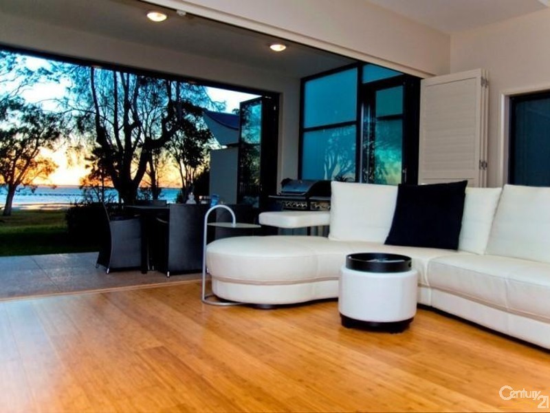 1/28-30 Cromarty Rd, Soldiers Point NSW 2317