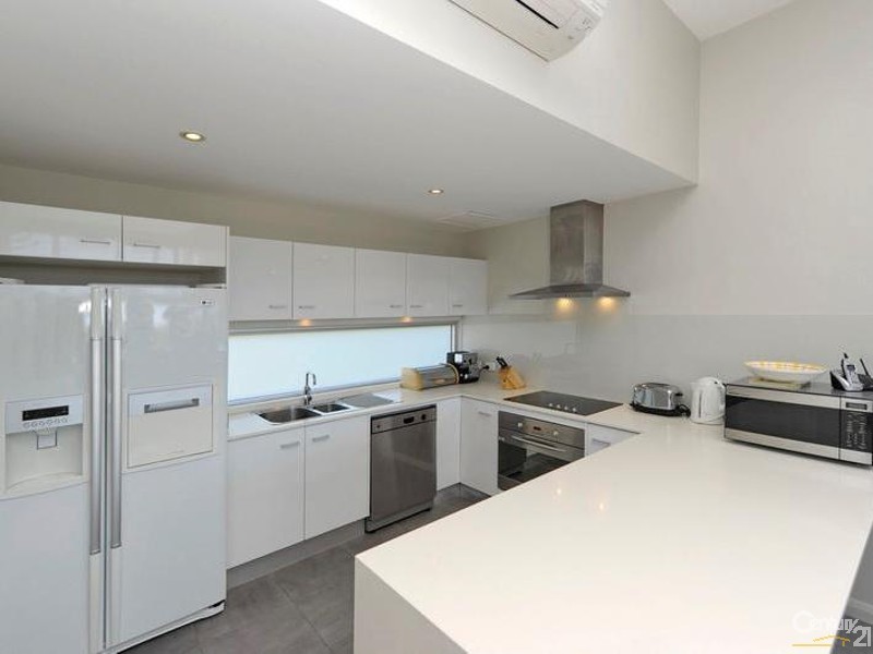 10a Noamunga Street, Boat Harbour NSW 2316