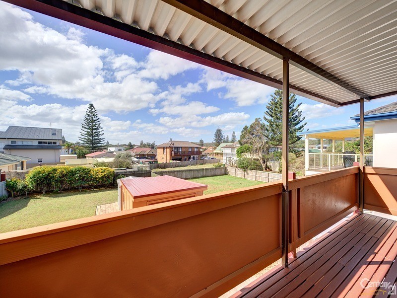 18 Ocean Avenue, Anna Bay NSW 2316