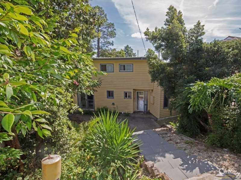 12 Tallean Road, Nelson Bay NSW 2315