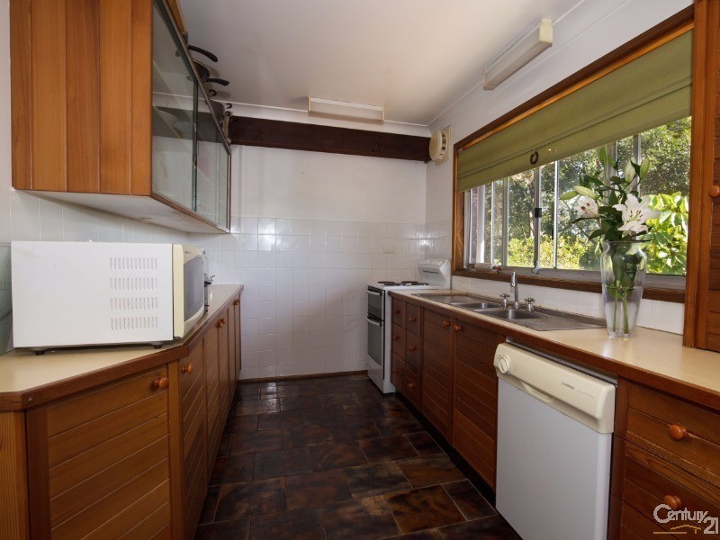 12 Tallean Road, Nelson Bay NSW 2315
