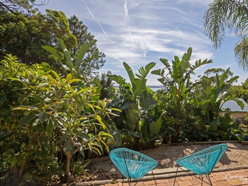 12 Tallean Road, Nelson Bay NSW 2315