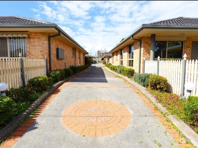 2/40-42 Henry Street, Belmont NSW 2280