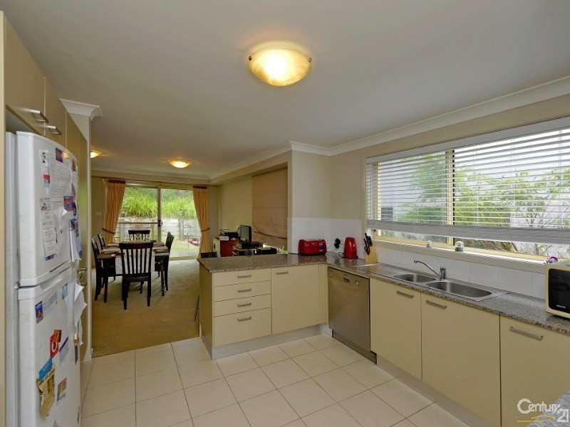 10 Coventry Place, Nelson Bay NSW 2315