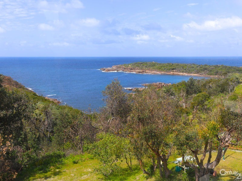 12 Tomaree Crescent, Boat Harbour NSW 2316