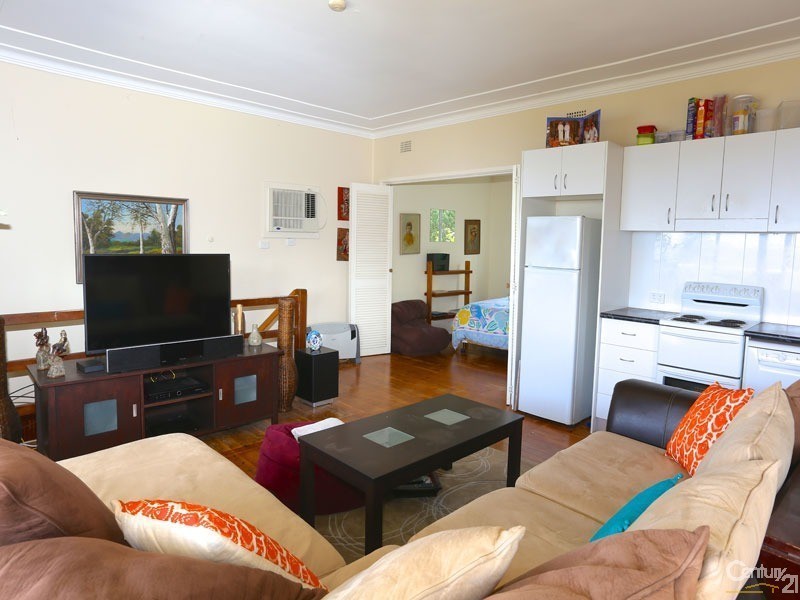 12 Tomaree Crescent, Boat Harbour NSW 2316