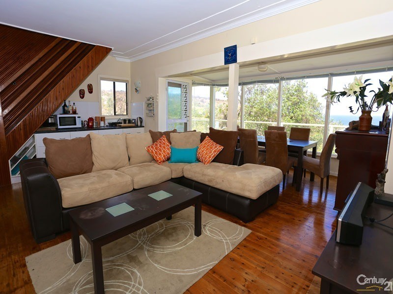 12 Tomaree Crescent, Boat Harbour NSW 2316