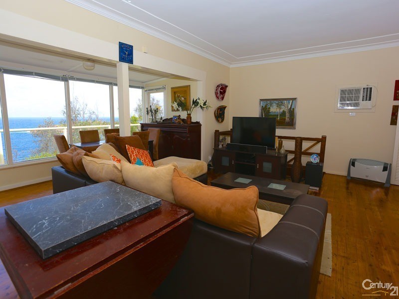 12 Tomaree Crescent, Boat Harbour NSW 2316