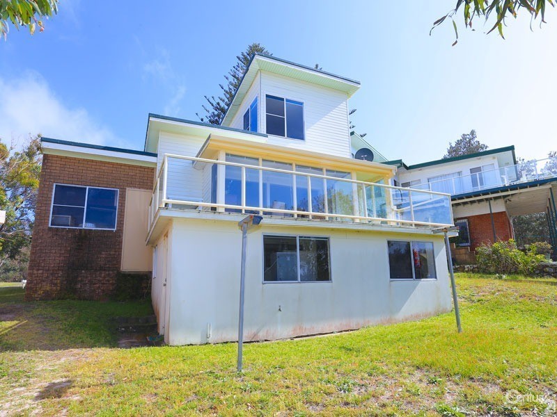 12 Tomaree Crescent, Boat Harbour NSW 2316